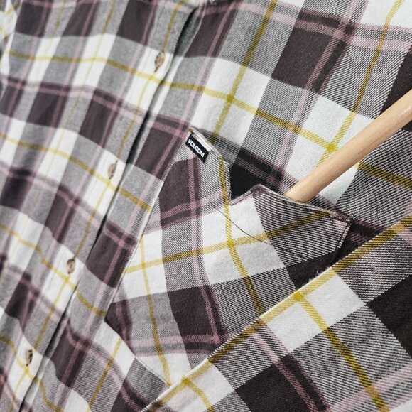 NWT Volcom Plaid To Meet U Long Sleeve Shirt $65 Button-Down Outdoor Women's M - Picture 10 of 12